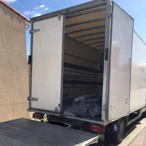 Camion de déménagement